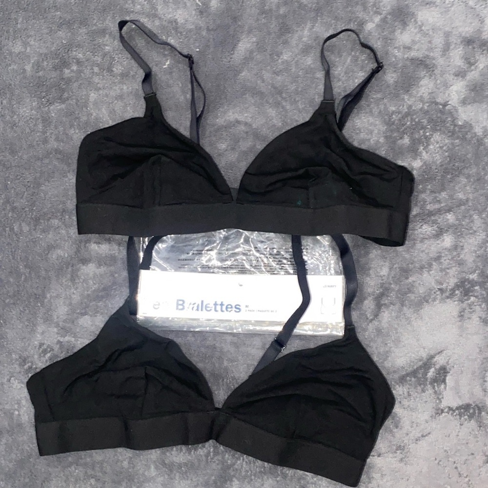 Old Navy Women’s Vee bralettes (2 Pack)